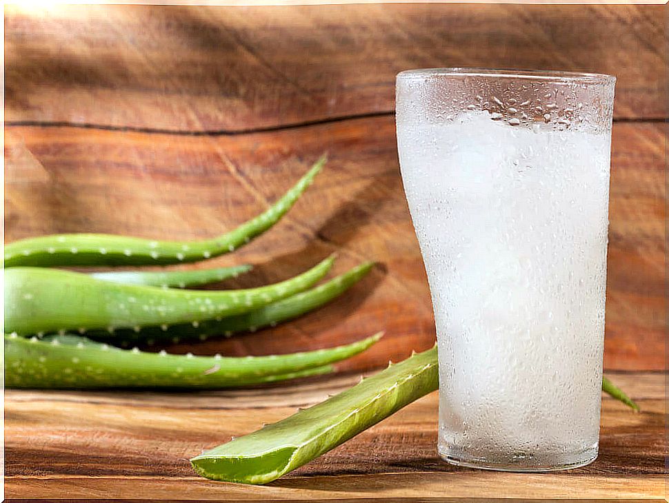 Glass with aloe vera rinse.