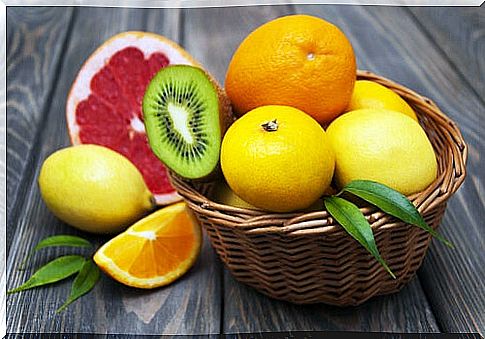 Citrus, rich in folic acid