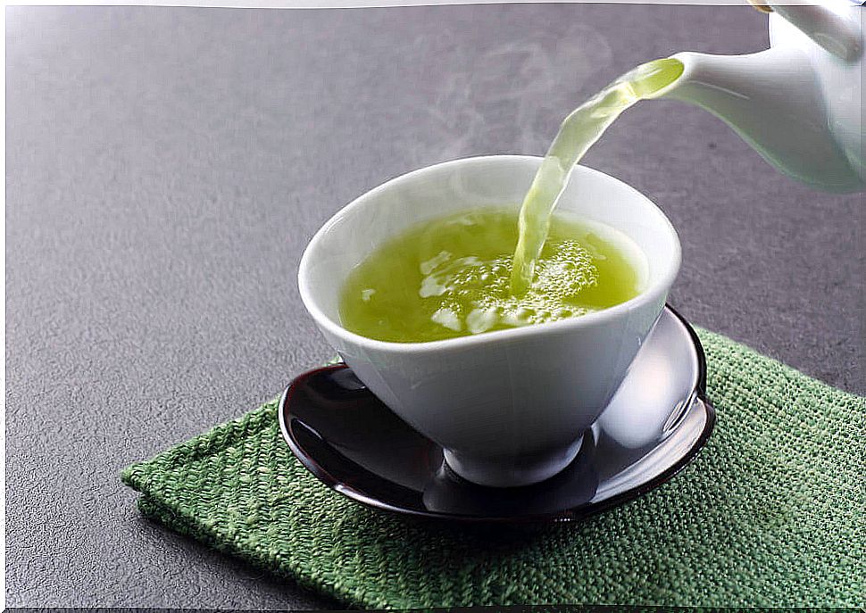 Benefits you get if you drink green tea every day