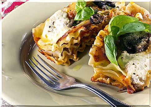 artichoke and prawn lasagna