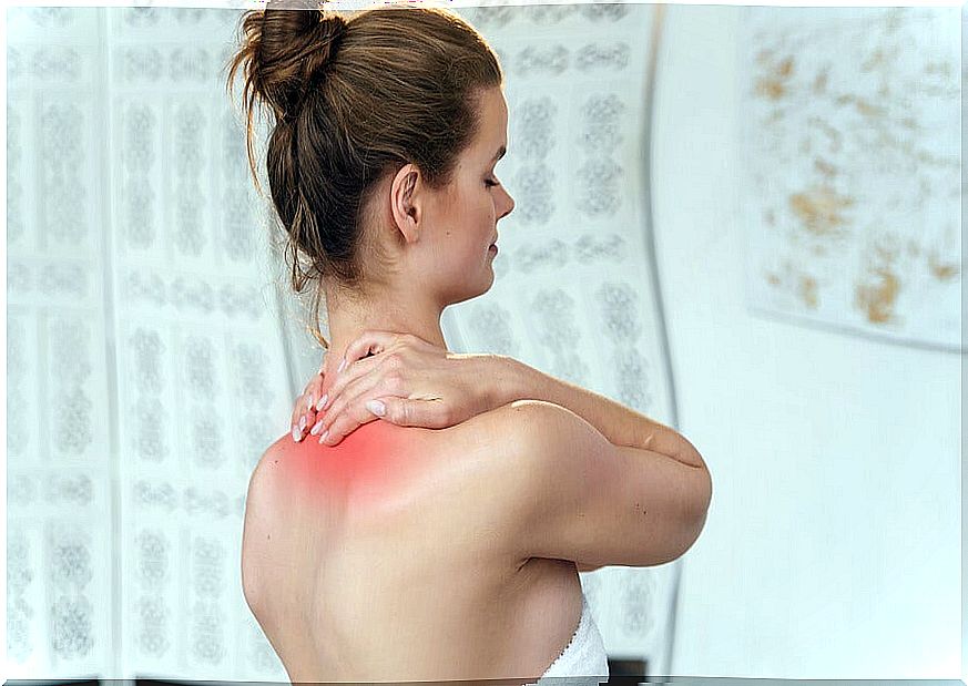 Woman with cervical pain